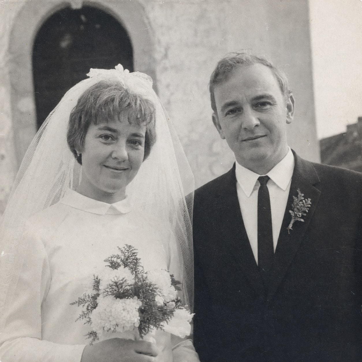 Poročna fotografija Marije in Janeza